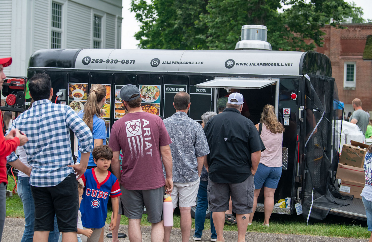 vendors at the berrien springs pickle festival